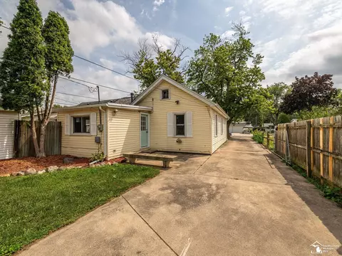 Exterior - 1214 Bacon, Monroe, MI 48161 photo 3 of 6