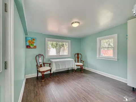 Dining - 1214 Bacon, Monroe, MI 48161 photo 1 of 1