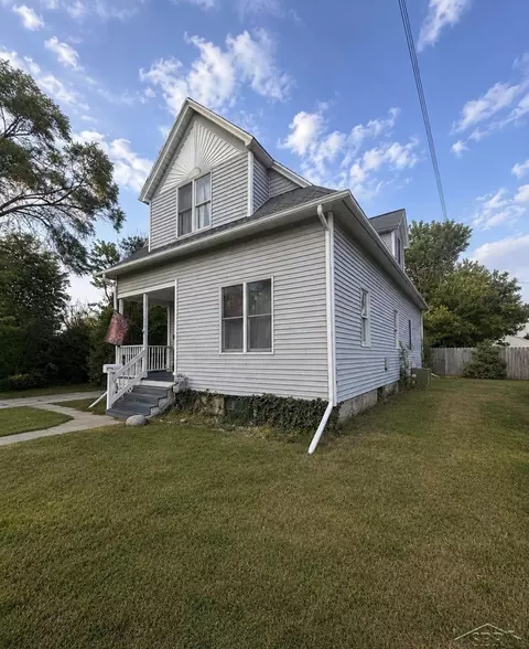 709 S Jackson, Bay City, MI 48708