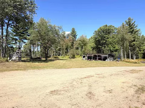 Exterior - 9435 Co Rd Pg, Ishpeming, MI 49849 photo 5 of 10