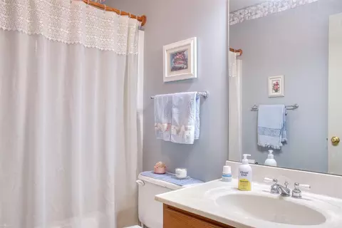 Bath - 1105 Corlett, Owosso, MI 48867 photo 3 of 3