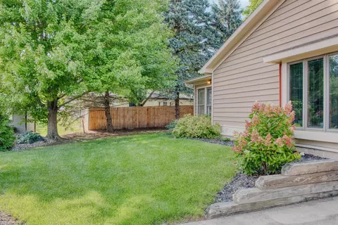 Exterior - 1105 Corlett, Owosso, MI 48867 photo 6 of 10