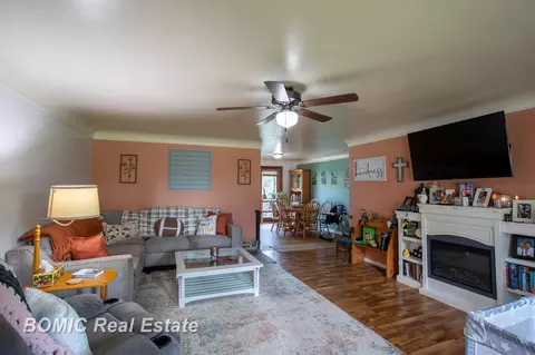 Living - 7805 Beech, Birch Run, MI 48415 photo 1 of 3