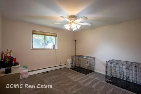 Bedroom - 7805 Beech, Birch Run, MI 48415 photo 6 of 6