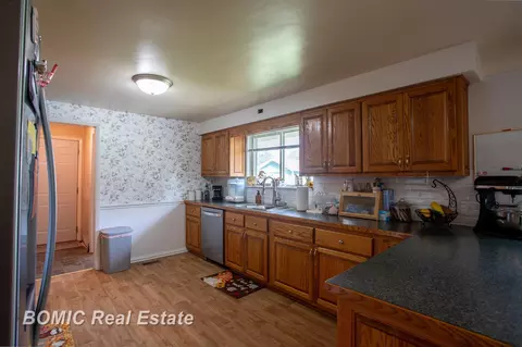 Kitchen - 7805 Beech, Birch Run, MI 48415 photo 1 of 2