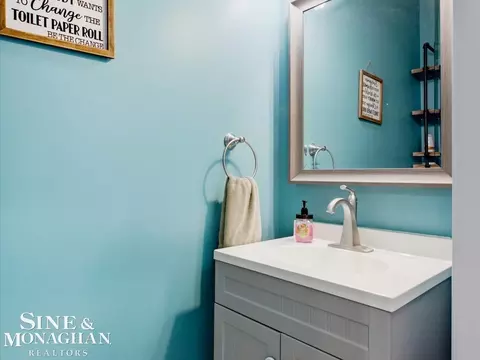Bath - 9400 Folkert, Clay, MI 48001 photo 2 of 3