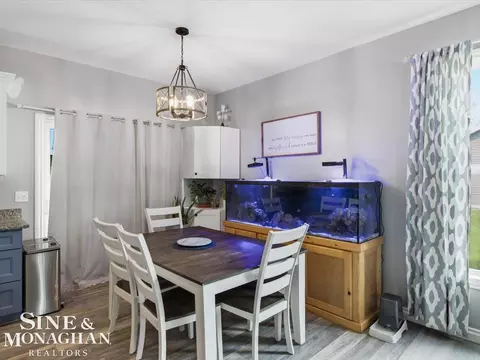 Dining - 9400 Folkert, Clay, MI 48001 photo 2 of 2