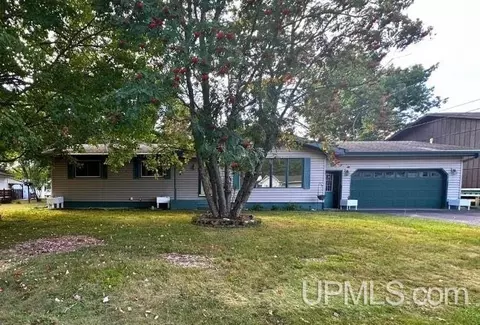 367 N Adams, Gwinn, MI 49841
