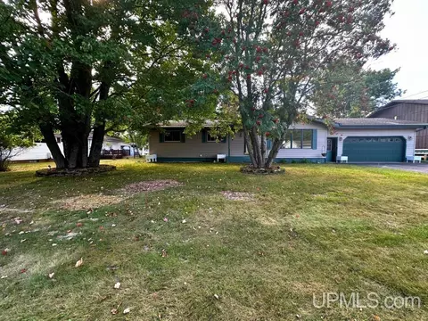 367 N Adams, Gwinn, MI 49841