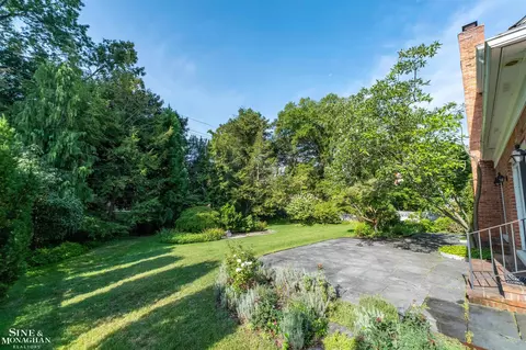 Exterior - 159 Cloverly, Grosse Pointe Farms, MI 48236 photo 5 of 9
