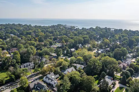 View/Area - 159 Cloverly, Grosse Pointe Farms, MI 48236 photo 4 of 4