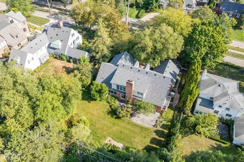 View/Area - 159 Cloverly, Grosse Pointe Farms, MI 48236 photo 2 of 4