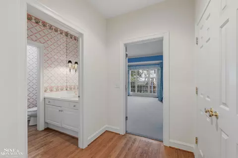 Entry Way - 159 Cloverly, Grosse Pointe Farms, MI 48236 photo 3 of 8