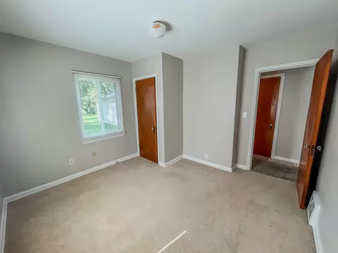 Bedroom - 3505 Gratiot, Flint, MI 48503 photo 2 of 2