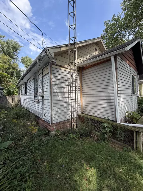 Exterior - 928 Huron, Flint, MI 48507 photo 1 of 3