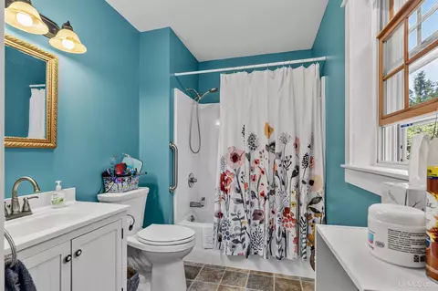 Bath - 3409 Heikkinen, Mohawk, MI 49950 photo 2 of 4