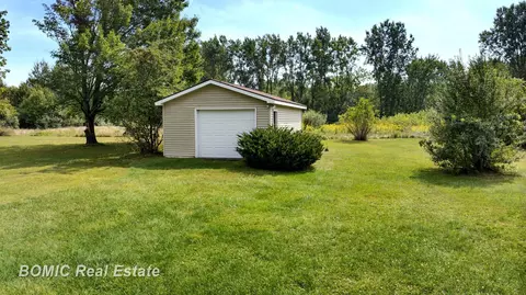 Exterior - 9300 Canada, Birch Run, MI 48415 photo 11 of 12
