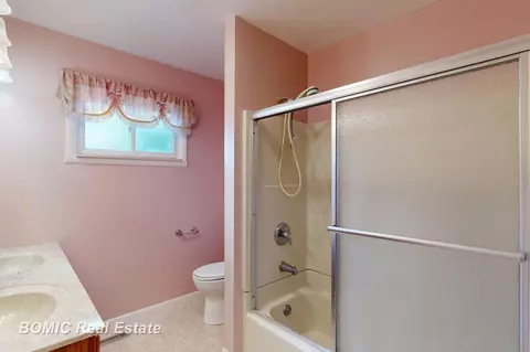 Bath - 9300 Canada, Birch Run, MI 48415 photo 2 of 2
