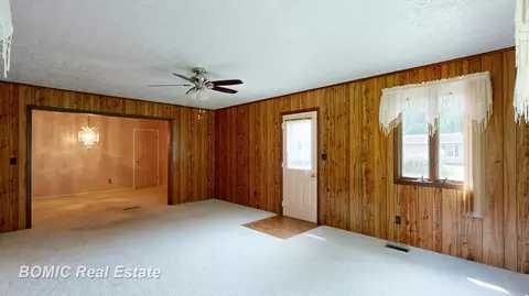 Living - 9300 Canada, Birch Run, MI 48415 photo 4 of 4