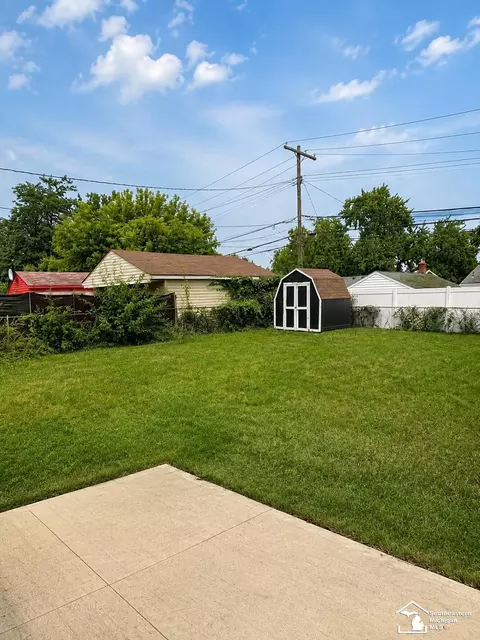 Exterior - 8501 Pardee, Taylor, MI 48180 photo 3 of 3