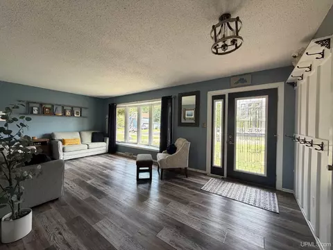 1590 S Westwood, Ishpeming, MI 49849 photo 3