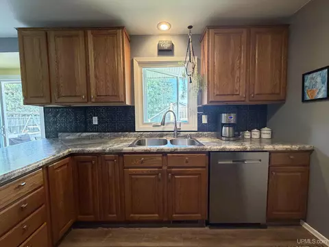 1590 S Westwood, Ishpeming, MI 49849 photo 6