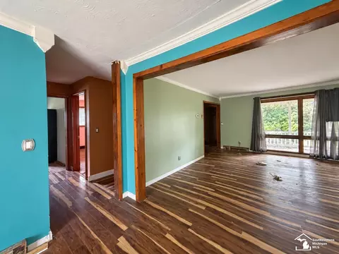 6718 Colf, Carleton, MI 48117 photo 3