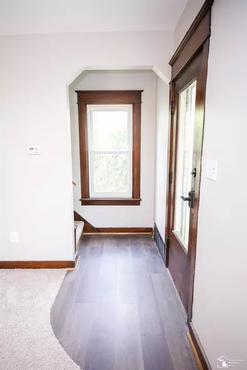 Entry Way - 328 Union, Monroe, MI 48161 photo 1 of 5