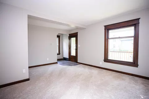 Living - 328 Union, Monroe, MI 48161 photo 2 of 4