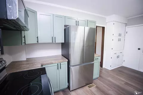 Kitchen - 328 Union, Monroe, MI 48161 photo 3 of 6