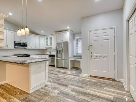 Kitchen - 905 May, Monroe, MI 48161 photo 1 of 5