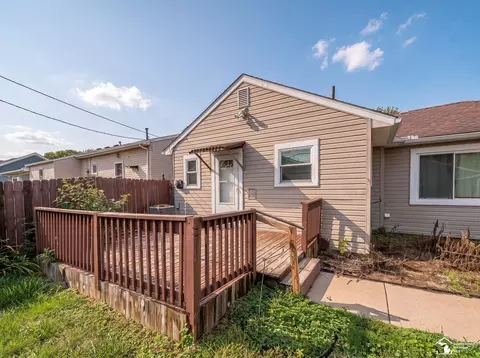 Exterior - 3326 10th, Monroe, MI 48162 photo 3 of 9