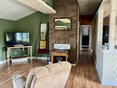 Entry Way - 11262 Sauk, Jerome, MI 49249 photo 1 of 4