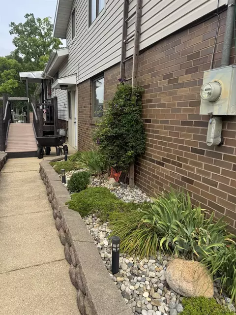 Exterior - 11262 Sauk, Jerome, MI 49249 photo 19 of 20