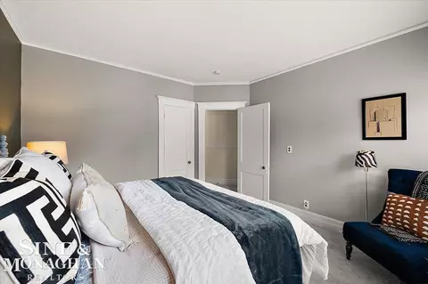 Bedroom - 357 Roosevelt Pl, Grosse Pointe, MI 48236 photo 2 of 5