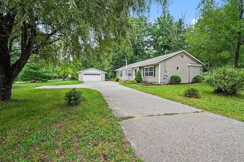 Exterior - 6254 Indian Lk, Gladwin, MI 48624 photo 4 of 9