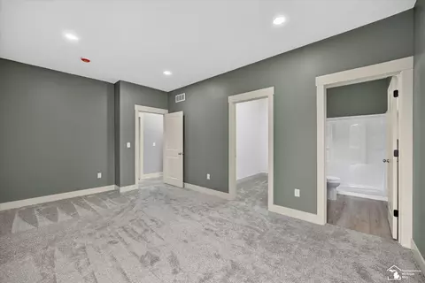 Bedroom - 926 Ford, Carleton, MI 48117 photo 6 of 6