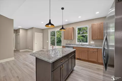 Kitchen - 926 Ford, Carleton, MI 48117 photo 3 of 8