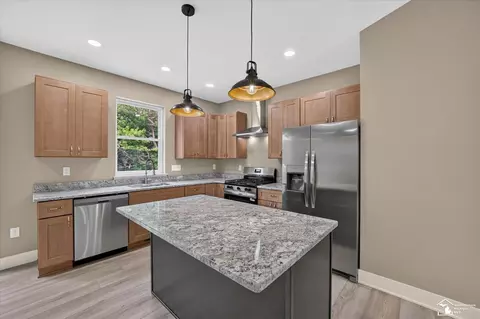 Kitchen - 926 Ford, Carleton, MI 48117 photo 2 of 8