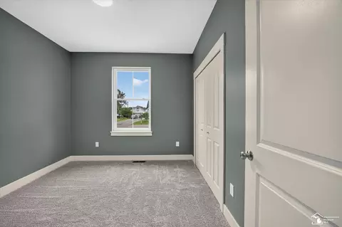 Bedroom - 926 Ford, Carleton, MI 48117 photo 1 of 6