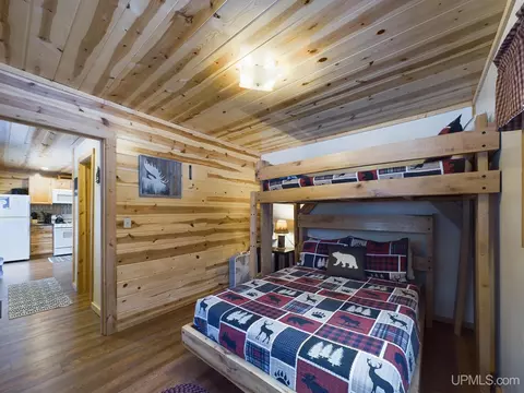 Bedroom - 9798 Ross Lk, Shingleton, MI 49884 photo 1 of 5