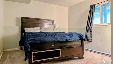 Bedroom - 10315 Secor, Temperance, MI 48182 photo 8 of 8