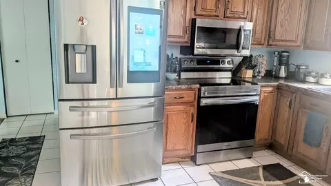 Kitchen - 10315 Secor, Temperance, MI 48182 photo 1 of 3