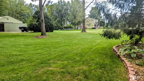Exterior - 10315 Secor, Temperance, MI 48182 photo 12 of 12