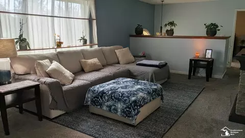 Living - 10315 Secor, Temperance, MI 48182 photo 1 of 3