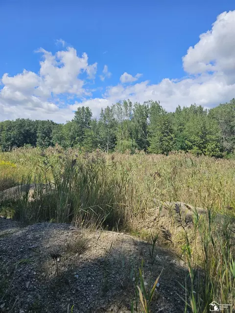 19330 Gudith, Trenton, MI 48183
