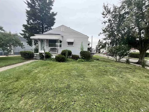 2358 River, Lincoln Park, MI 48146