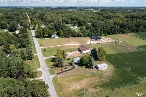 View/Area - 9230 Crabb, Temperance, MI 48182 photo 4 of 4