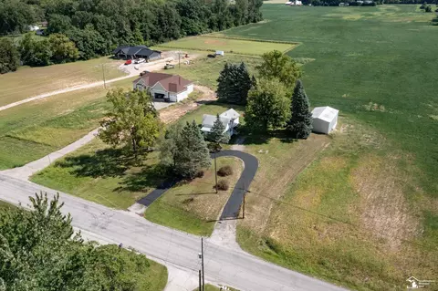 View/Area - 9230 Crabb, Temperance, MI 48182 photo 1 of 4