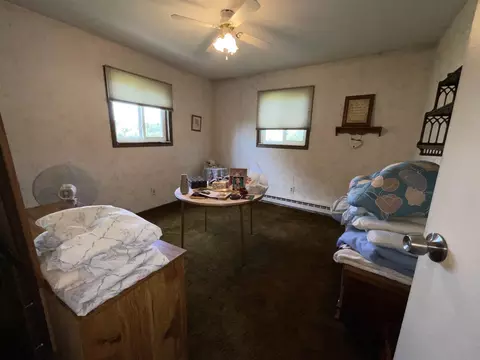 Bedroom - 191 N Hockaday, Gladwin, MI 48624 photo 1 of 4